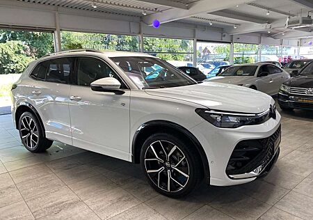 VW Tiguan Volkswagen 2.0 TDI R-Line *Garantie*