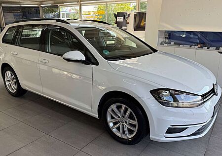 VW Golf Volkswagen VII*Variant*Comfl*Navi*ACC*AHK*LED*