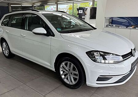 VW Golf Volkswagen VII*Variant*Comfl*Navi*ACC*AHK*LED*