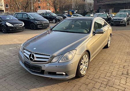 Mercedes-Benz E 250 CDI E Coupe TÜV 11.2027 3 HAND