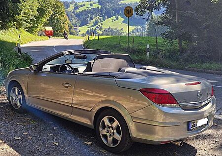 Opel Astra Twin Top 1.8 Cosmo