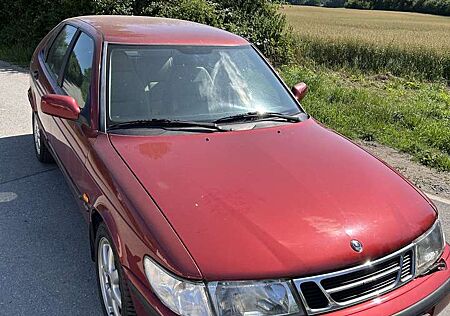 Saab 900 2.0i SE Talladega Edition