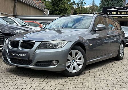 BMW 320 i Touring *AUTOM*SCHECKHEFT*SHZ*LEDER*8-FACH