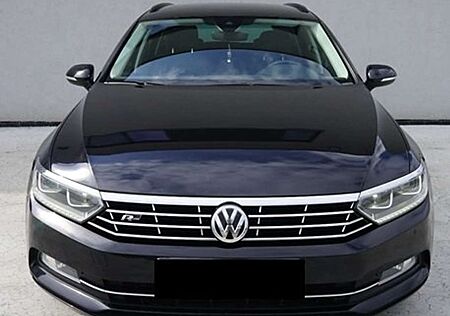 VW Passat Variant Volkswagen 2.0 TDI Highline 4Motion 190ps