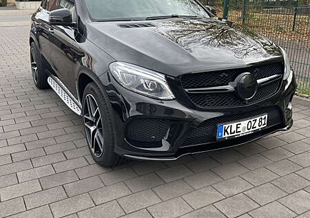 Mercedes-Benz GLE 350 d 4Matic AMG-Line NightPaket