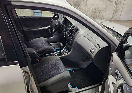 Mazda 323 F 1.5 Active