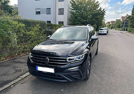 VW Tiguan Allspace Volkswagen 1.5 TSI OPF DSG Move
