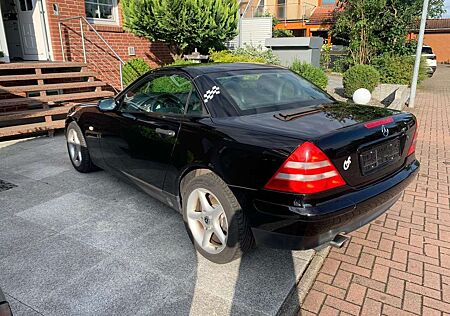 Mercedes-Benz SLK 200