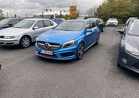 Mercedes-Benz A 250 7G-DCT AMG Line