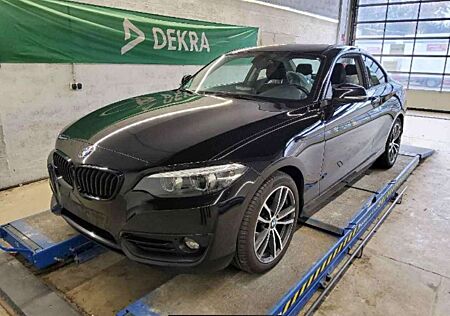 BMW 218 d Coupe Sport Line*LED*1.Hd*Kamera*ShadowLine