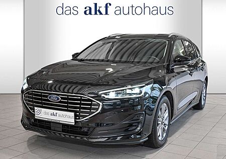 Ford Focus TITANIUM