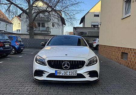 Mercedes-Benz C 300 Coupe 9G-TRONIC AMG Line