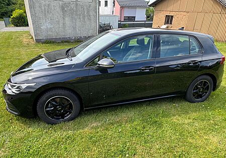 VW Golf Volkswagen Live 1,5 ACT OPF