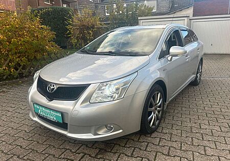 Toyota Avensis Kombi Executive AUTOMATIK, *NAVI, XENON*