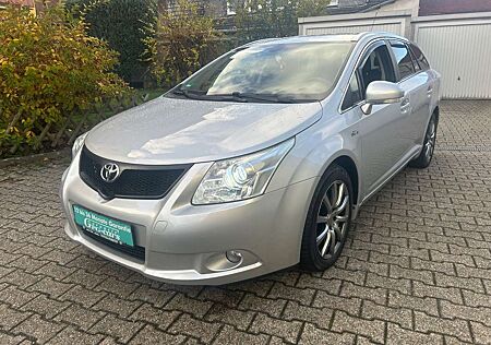 Toyota Avensis Kombi Executive AUTOMATIK, *NAVI, XENON*