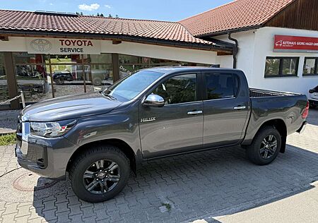 Toyota Hilux 4x4 Double Cab MHEV Autm. Com. AHK