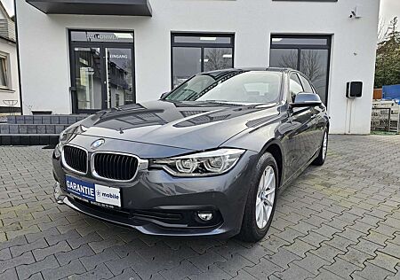 BMW 318i 318 Advantage NAVI LED PDC Sitzheitzung