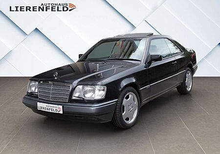 Mercedes-Benz E 320 Coupe Sportline Automatik Leder 1.Hand