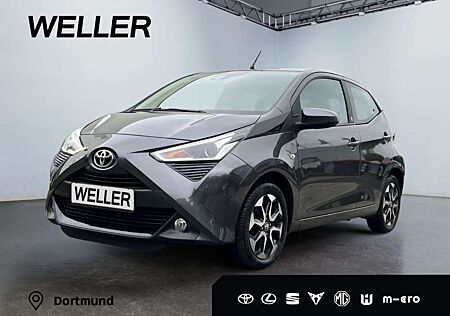 Toyota Aygo x-play Team D *RCam*CarPlay*DAB*Klima*BT*PDC*