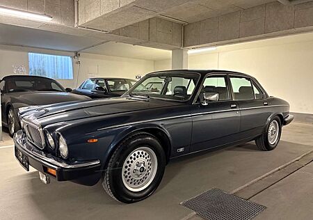 Daimler Double Six Double SiX XJ12 *Historie*Sammlerzustand*1A+