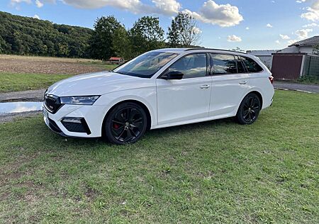 Skoda Octavia Combi 2.0 TDI DSG RS
