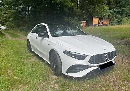 Mercedes-Benz A 35 AMG A-Klasse Limousine 4Matic Speedshift DCT 8G Lim. L
