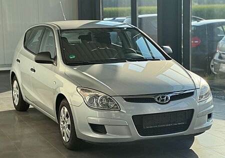 Hyundai i30 Classic 1.4 Klima