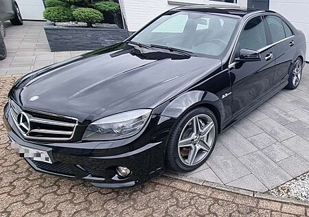 Mercedes-Benz C 63 AMG C-Klasse 7G-TRONIC