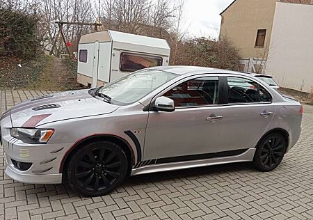 Mitsubishi Lancer 2.0 DI-D Instyle