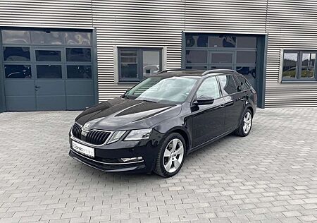 Skoda Octavia Combi Style/LED/Kessy/Pano/AHK/17´