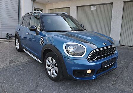 Mini Cooper SD Countryman Aut.*Panorama Schiebedach-AHK-Kamera-Navi