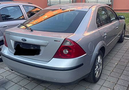 Ford Mondeo 2.0 TDCi Ghia