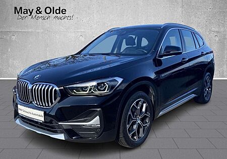 BMW X1 sDrive18d xLine AHK Navi LED PDC SHZ T-Leder