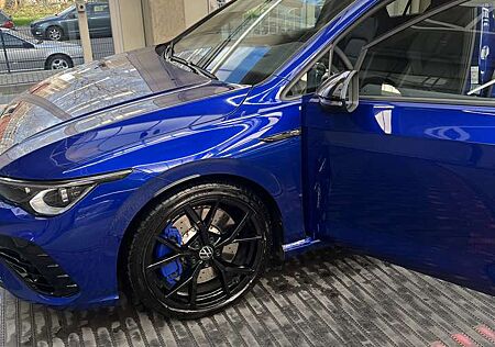 VW Golf Volkswagen R 4Motion