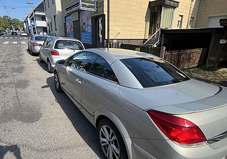 Opel Astra Twin Top 1.6 Cosmo