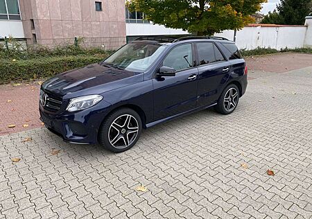 Mercedes-Benz GLE 350 d 4MATIC AMG/Panorama/Massage/ACC/AHK