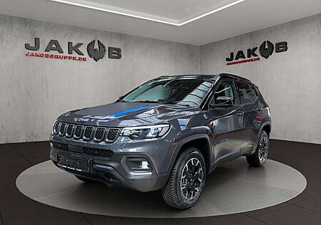 Jeep Compass PHEV Trailhawk*Leder*Pano*LED*NAVI*ACC 132 kW (...