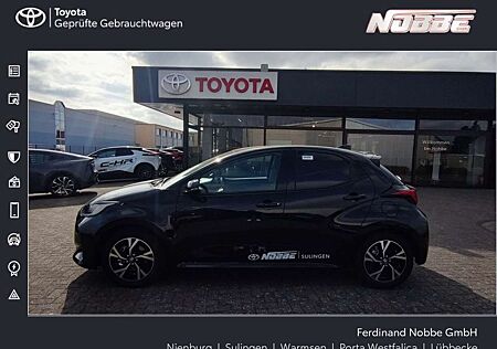 Toyota Yaris Hybrid 116 1.5 VVT-i Team Deutschland