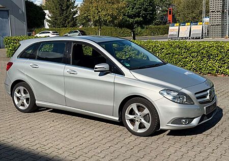 Mercedes-Benz B 180 Garantie* Sport-Paket* TÜV Neu*