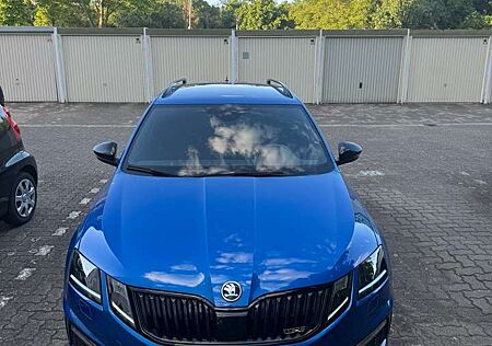 Skoda Octavia 2.0 TSI DSG RS