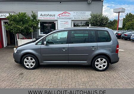 VW Touran Volkswagen Highline*2.HAND*KLIMA*TEMPO*TÜV 09-2026*