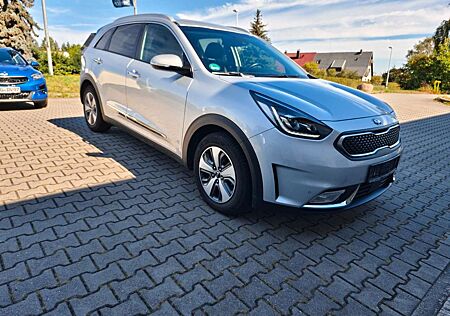 Kia Niro PHEV Plug-In Spirit Technik/Sitz/AHK Voll