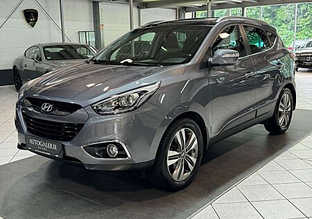 Hyundai ix35 Premium AWD*LEDER*PANO*NAVI*KAMERA*AHK*1.HD