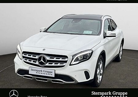 Mercedes-Benz GLA 180 Urban LED*NAVI*PSD*PTS*SHZ*TOTW.*HECKK*