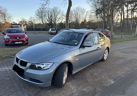 BMW 318i 318 Sehr Gepflegt!!! Tüv Neu!!!