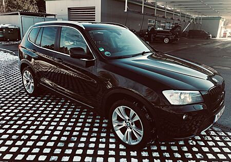 BMW X3 xDrive30d Navi-Leder-Bi-Xenon-Kamera-Voll