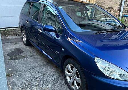 Peugeot 307 SW 135 Roland Garros
