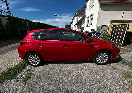 Toyota Auris Hybrid Executive