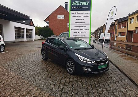 Kia Cee'd Ceed / Ceed NAVI SHZ PDC KEYLESS BLUETOOTH