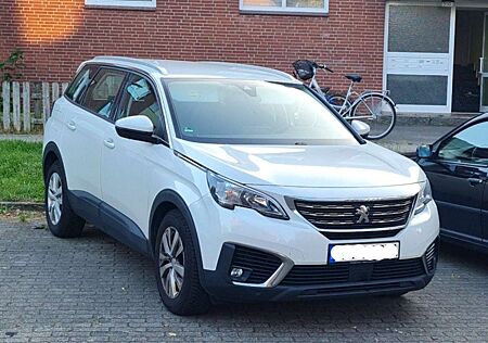 Peugeot 5008 BlueHDi 130 Active Business-Paket